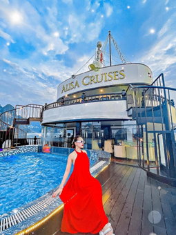 Alisa Premier Cruise, Ha Long, Vietnam