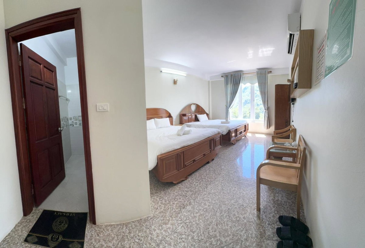 Hotel · Khách Sạn Tiến Loan, Hòa Bình