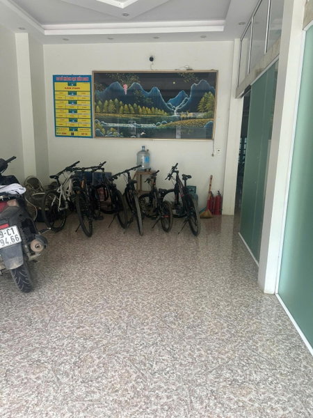Khách Sạn Tiến Loan, Hòa Bình, Vietnam