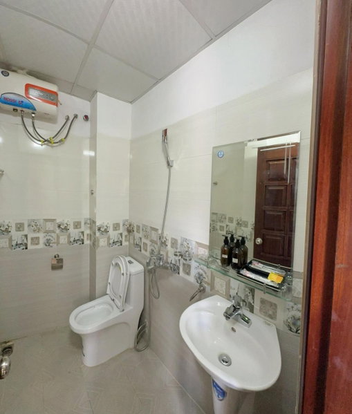 Khách Sạn Tiến Loan, Hòa Bình, Vietnam