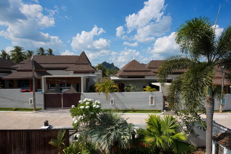 Narintara Private Villas - Hotel style service with Free Tuk Tuk to the beach, Ao Nang Beach, Thailand