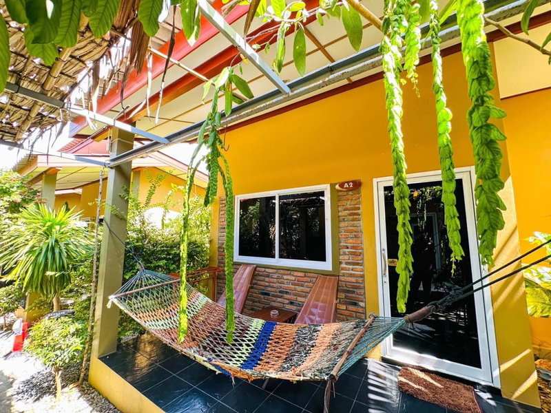 Lanta Baan Nok Resort, Ko Lanta, Thailand