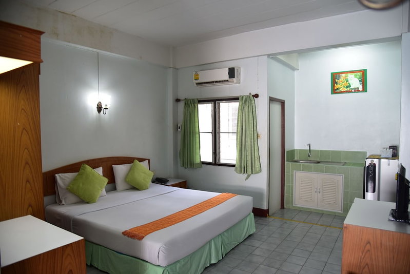 Dragon Serviced Apartment, Pattaya, Thailand