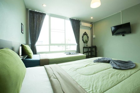White Monkey Guesthouse, Phetchaburi, Thailand