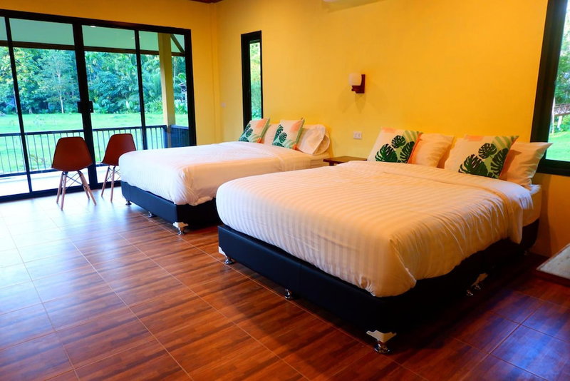 The Bliss Khao Sok Boutique Lodge, Phanom, Thailand