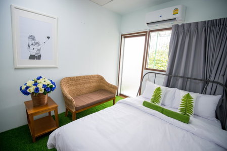 Victory Park Hostel - Maya Hostel, Bangkok, Thailand