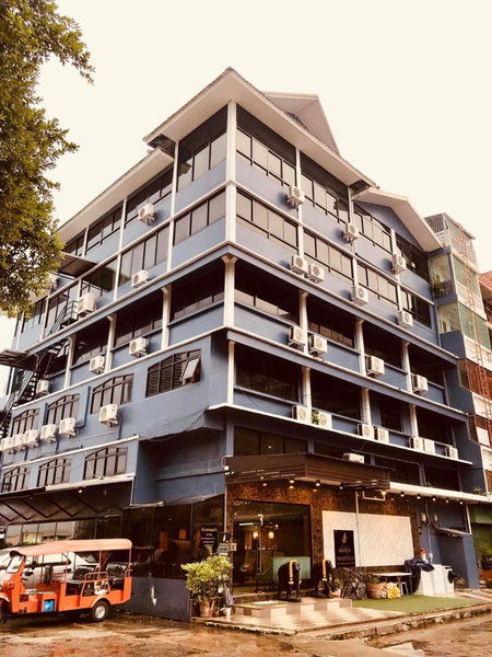 Anandpura Riverside Hotel, Bangkok, Thailand
