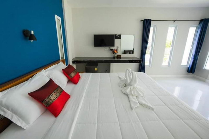 Coco Sea Bangpo Resort, Ban Bang Po, Thailand