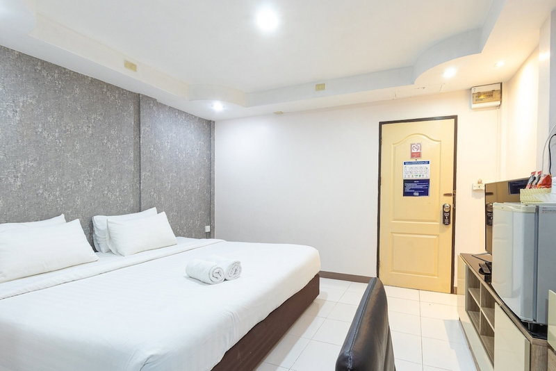 Bed by Tha-Pra Hotel and Apartment, Bangkok, Thailand