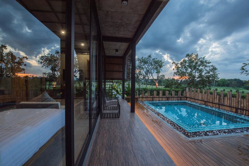Vino Neste Private Pool Villas, Ban Khanong Phra Tai, Thailand