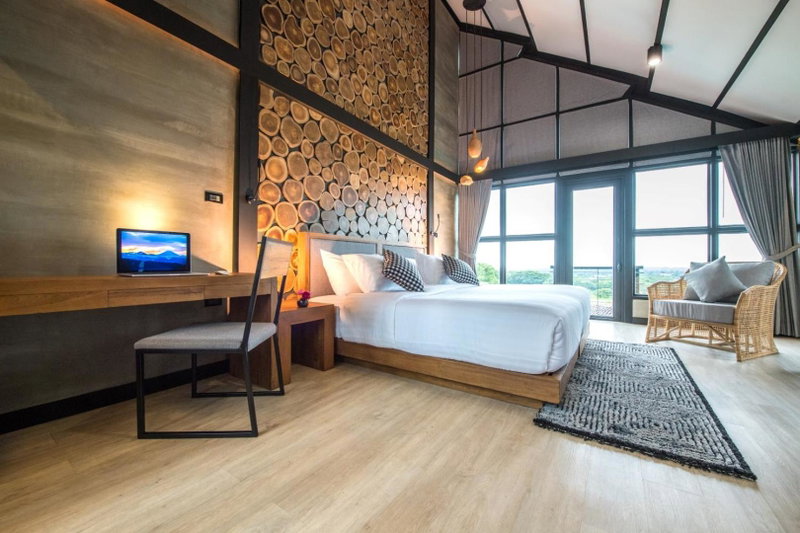 Vino Neste Private Pool Villas, Ban Khanong Phra Tai, Thailand