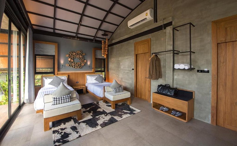 Vino Neste Private Pool Villas, Ban Khanong Phra Tai, Thailand