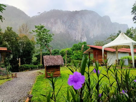 Bansuanphutarn, Ban Pha Saeng Lang, Thailand