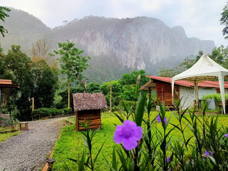 Bansuanphutarn, Ban Pha Saeng Lang, Thailand