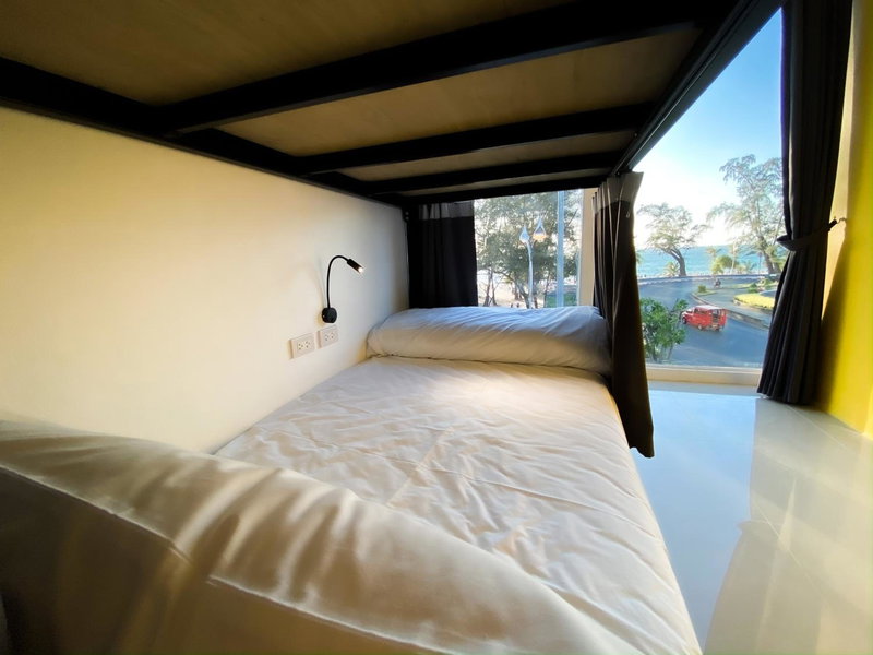 Fishtail Hostel Phuket, Karon Beach, Thailand
