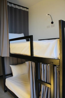 Fishtail Hostel Phuket, Karon Beach, Thailand