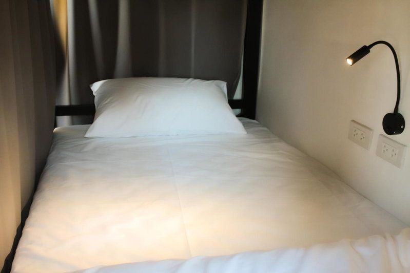 Fishtail Hostel Phuket, Karon Beach, Thailand
