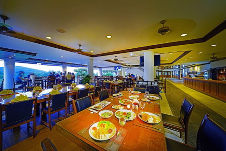 Blue Canyon Country Club, Sa Khu, Thailand