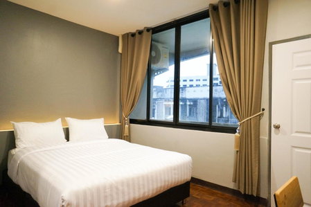 Lux Rooms Night Bazaar, Chiang Mai, Thailand