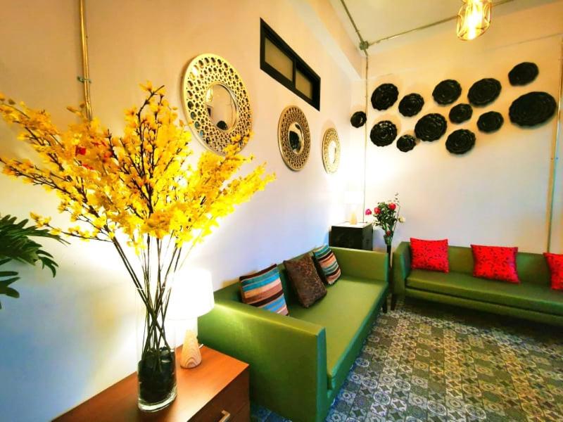 Beach Gallery House, Jomtien Beach, Thailand