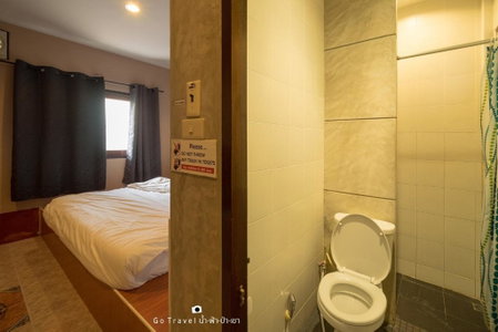 Baan Ma Feung GuestHouse, Kanchanaburi, Thailand