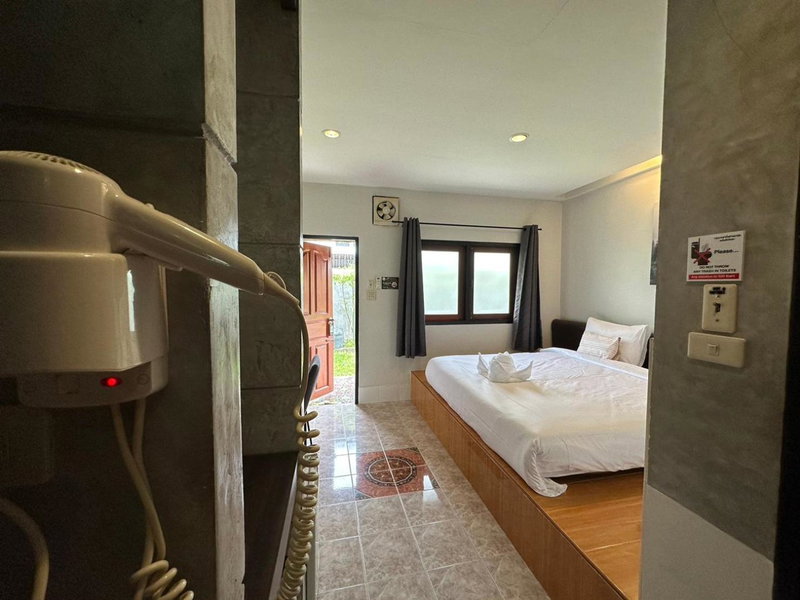 Baan Ma Feung GuestHouse, Kanchanaburi, Thailand