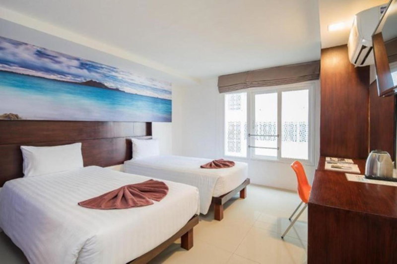 Patong Buri Resort, Patong Beach, Thailand