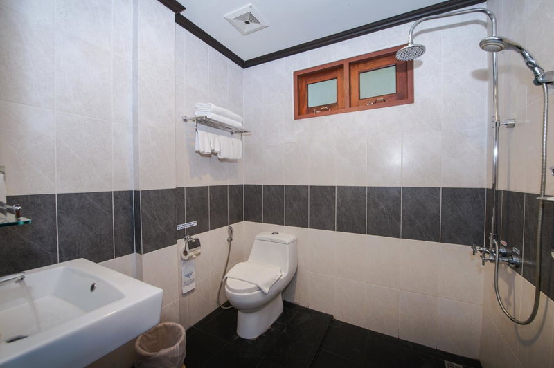 Pai Tan Villas - SHA Extra Plus, Bang Tao Beach, Thailand
