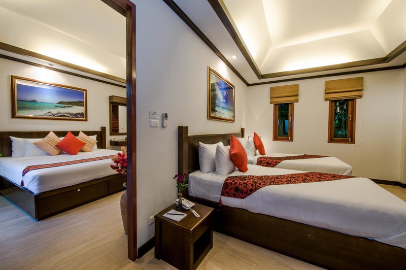 Pai Tan Villas - SHA Extra Plus, Bang Tao Beach, Thailand