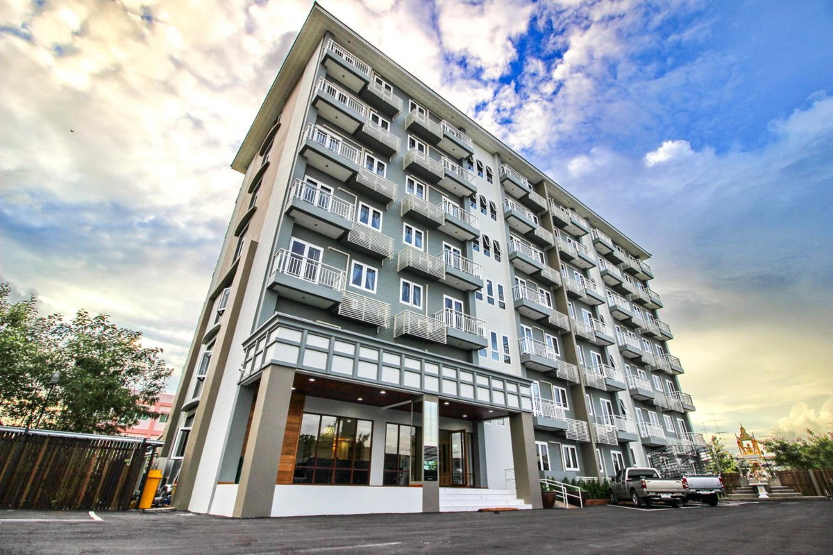 Hotel · Tai-Shan Suites, Ratchaburi