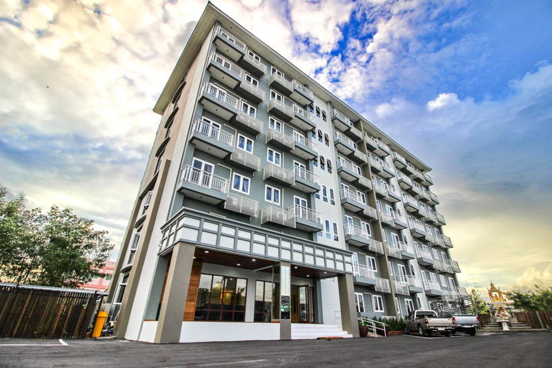 Tai-Shan Suites, Ratchaburi, Thailand