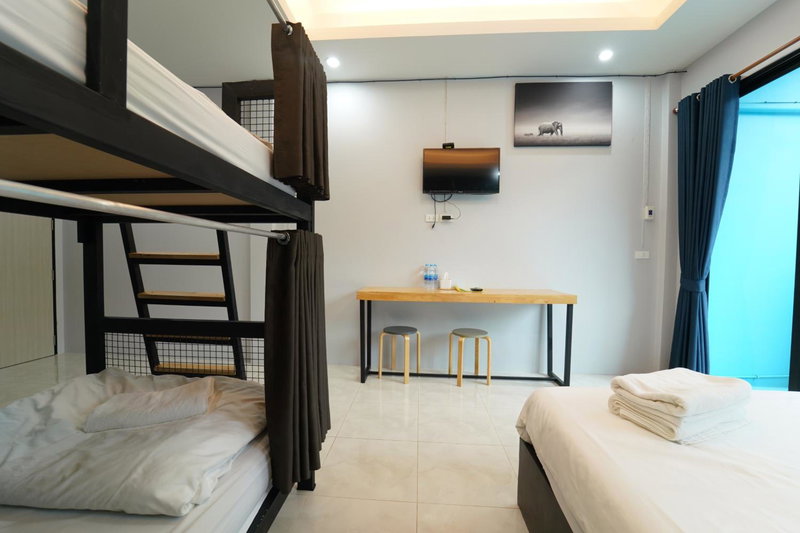 Chillax Khaosok Hostel - SHA Certified, Khao Sok, Thailand