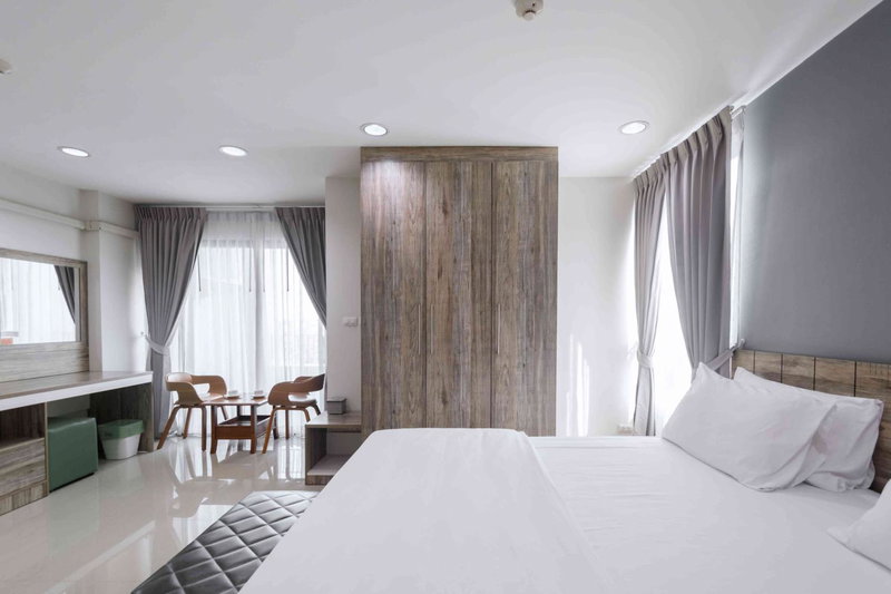 Glai Gan Place Hotel, Sara Buri, Thailand