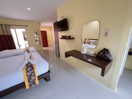 Anyavee Chom By The Sea, Krabi, Thailand