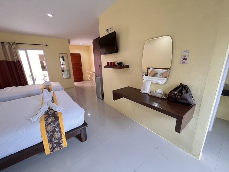 Anyavee Chom By The Sea, Krabi, Thailand