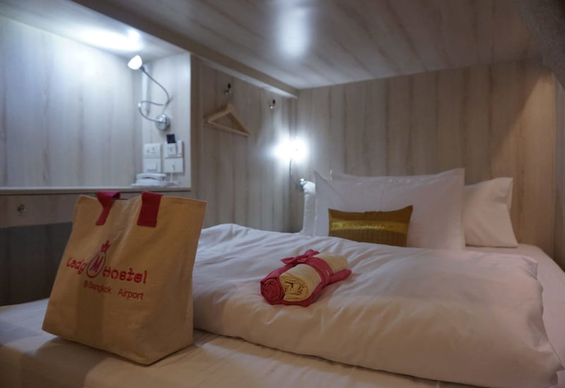 Mariya Lady Hostel At Suvarnabhumi Airport - Female Only, Bangkok, Thailand
