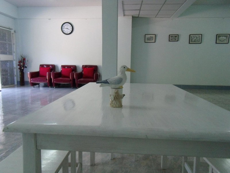 Albatross Guesthouse @ Thungwualaen Beach, Chumphon, Thailand