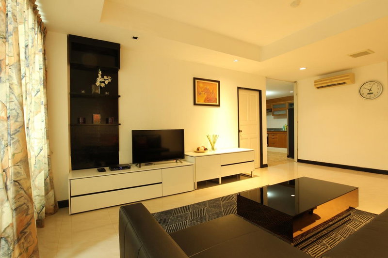 Serena Sathorn Suites, Bangkok, Thailand