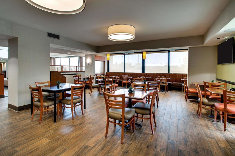 Drury Inn & Suites Bowling Green, Bowling Green, United States