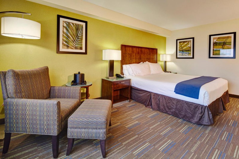 Holiday Inn Express San Diego South - National City by IHG, National City, United States