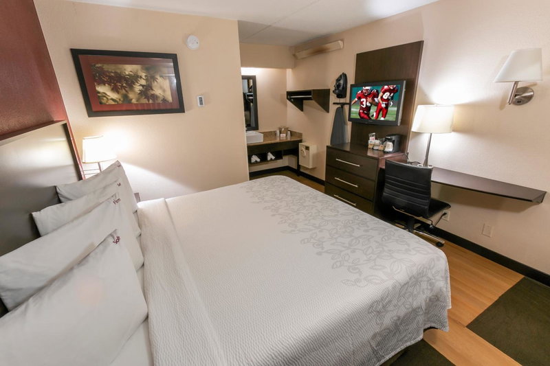 Red Roof Inn PLUS+ Columbus-Ohio State University OSU, Columbus, United States