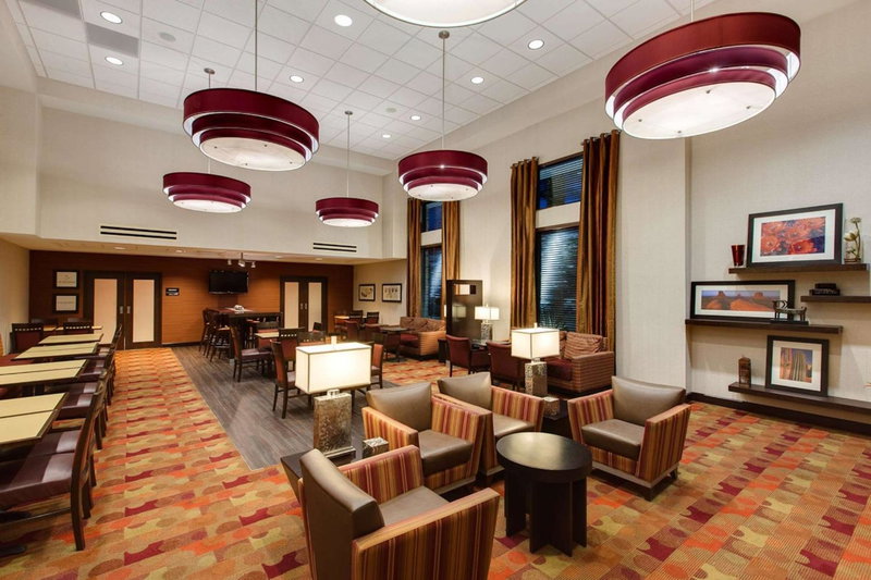 Hampton Inn & Suites Phoenix Chandler Fashion Center, Chandler, United States