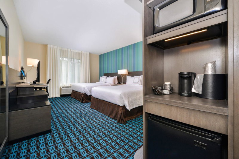 Fairfield Inn & Suites by Marriott Raleigh Cary, Cary, United States