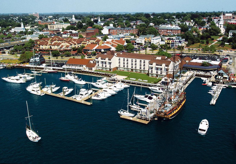 The Newport Harbor Hotel & Marina, Newport, United States
