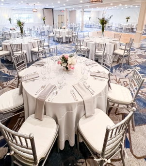 The Newport Harbor Hotel & Marina, Newport, United States