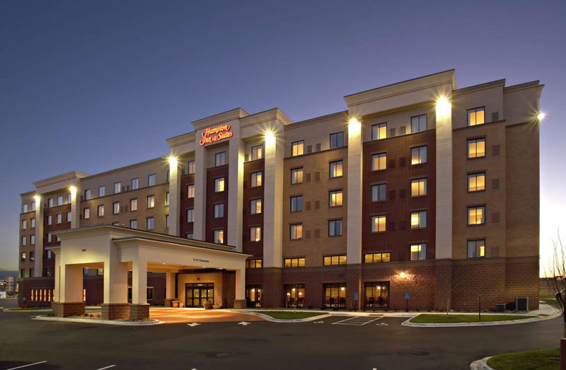 Hampton Inn & Suites Minneapolis St. Paul Airport - Mall of America, Bloomington, United States