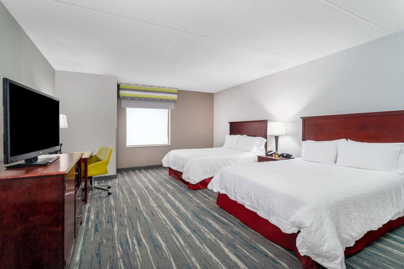 Hampton Inn & Suites Minneapolis St. Paul Airport - Mall of America, Bloomington, United States