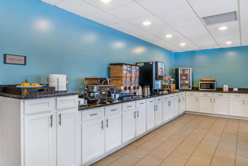 Country Inn & Suites by Radisson, Rossford - Toledo South, Rossford, United States