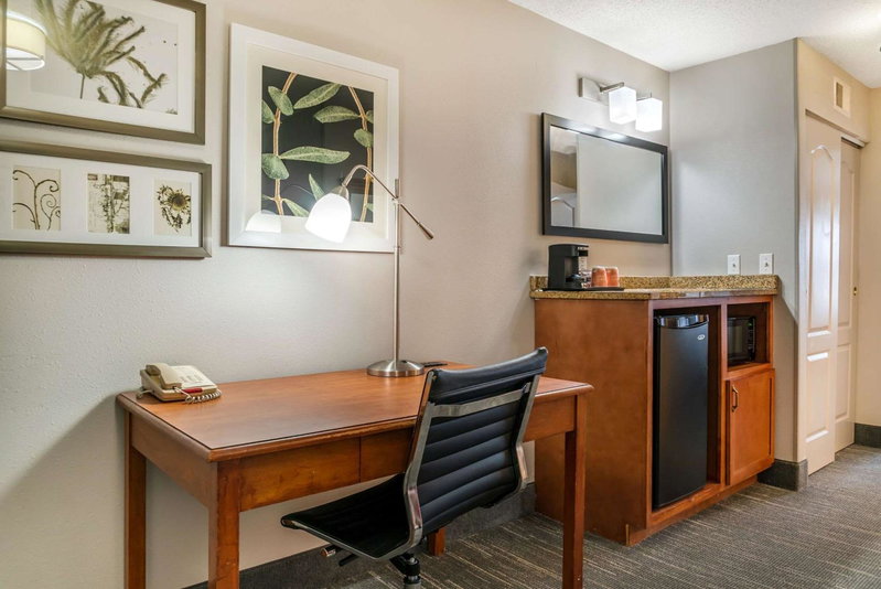 Country Inn & Suites by Radisson, Rossford - Toledo South, Rossford, United States