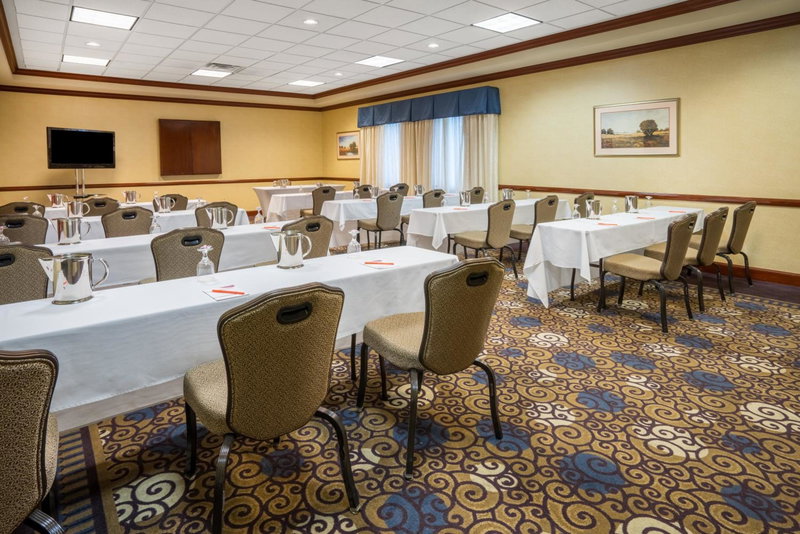 Crowne Plaza Hotel and Suites Pittsburgh South by IHG, Pittsburgh, United States